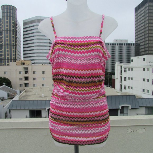 INC multi color chevron patter tube top L - Picture 6 of 7